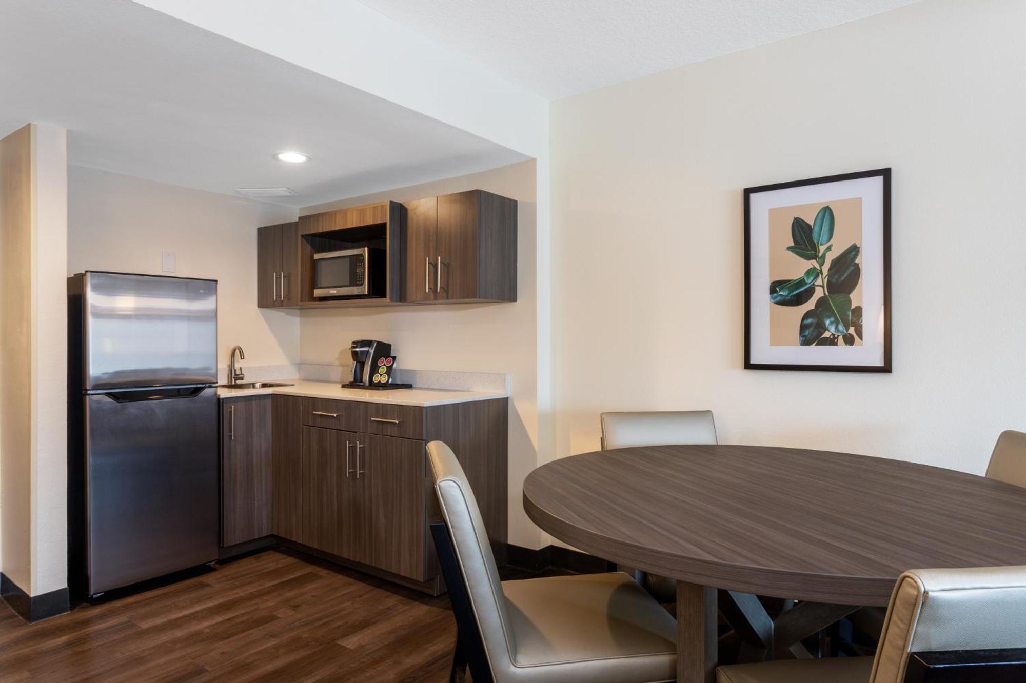 Holiday Inn - Tampa North By Ihg Exterior photo